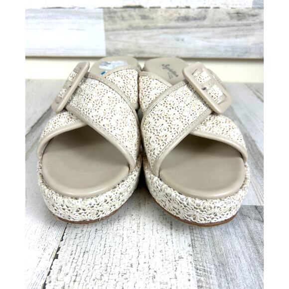 Seychelles Women’s 10 Beige Slip-On Platform Faux Leather Buckle Wedge Sandals - Picture 4 of 9
